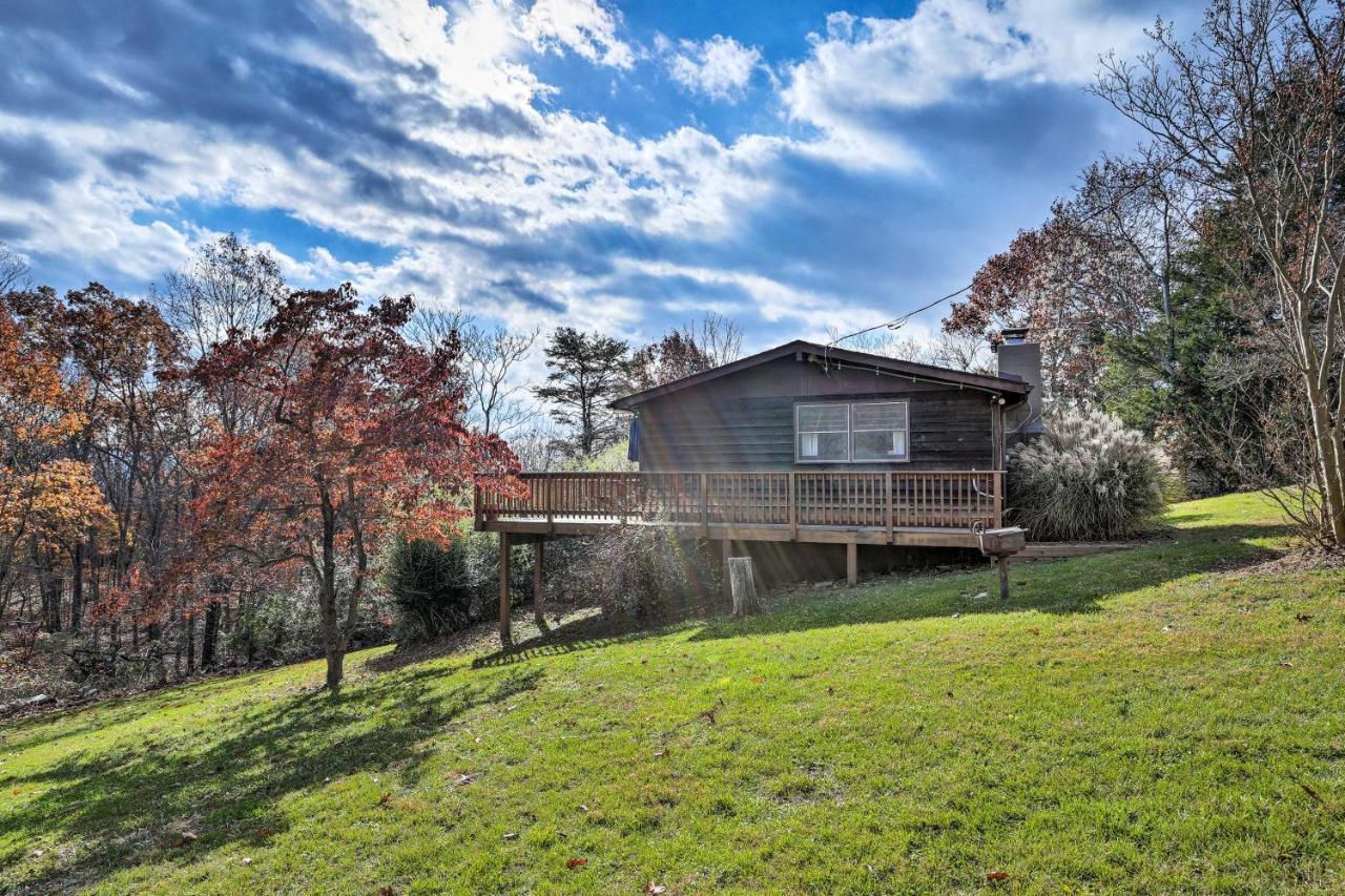 Вілла Calming Shenandoah Valley Cabin With Hot Tub! Лурей Екстер'єр фото